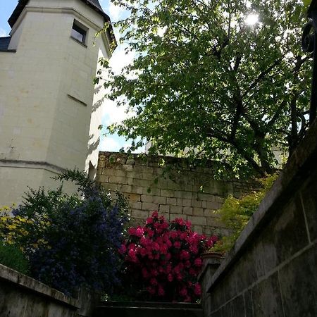 Le Prieure Acomodação com café da manhã Montsoreau Exterior foto